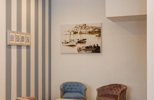 Peniscola Old Town House | Discover Hostal Peñiscola - Guest Rated 9.2/10