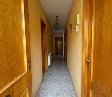 Fabero House | Budget-Friendly Stay at Hostal Pensión LA TORRE