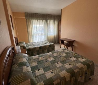 Fabero House | Budget-Friendly Stay at Hostal Pensión LA TORRE