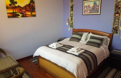 Yumani House | Oceanfront Hostal Phaxsi with Breakfast & Hot Tub Amenities