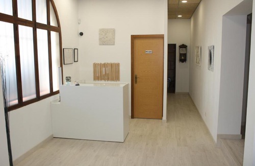 Son Armadams House | Budget-Friendly Hostal Pinar with Pool and Hot Tub Access