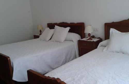Santiago de Compostela House | Affordable Comfort at Hostal Pumar with Free Breakfast