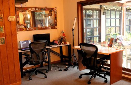 Osorno Bed & Breakfast | Stay at Punto Rockstar Osorno: Pet-Friendly & Spa Services