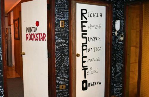 Osorno Bed & Breakfast | Stay at Punto Rockstar Osorno: Pet-Friendly & Spa Services