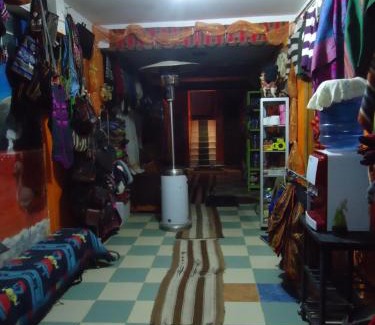 Uyuni Bed & Breakfast | Hostal Quinua Dorada