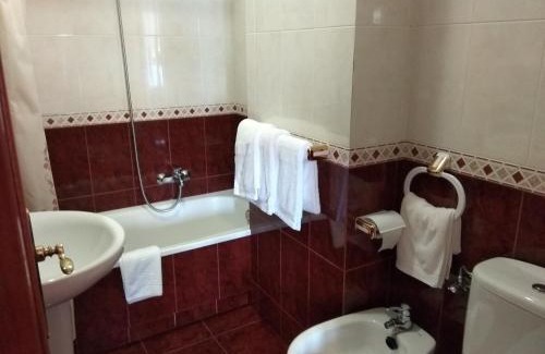 Laxe House | Oceanfront Hostal Residencia Bahía: Rated 9/10 by Guests