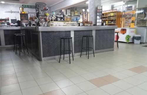 Astorga House | Budget-Friendly Hostal Residencia Delfin with Family Amenities