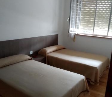 Figueras (Castropol) House | Convenient Stay at Hostal Residencia Presidente for Families