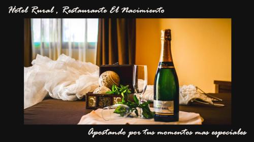 Deifontes Hotel | Relax at Hostal Rural el Nacimiento with Ocean Views