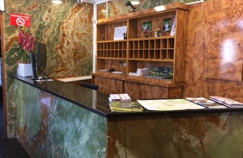 Oricain House | Budget-Friendly Hostal Rural Oricáin with Family Amenities