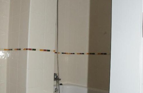 San Sebastian de los Reyes House | Pet-Friendly Stay at Hostal Sierra, Rated 7.8/10