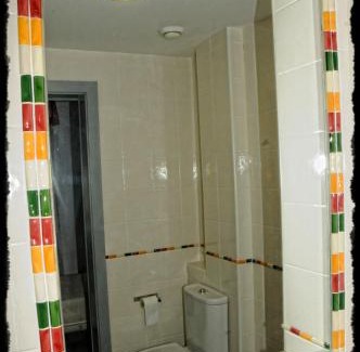 San Sebastian de los Reyes House | Pet-Friendly Stay at Hostal Sierra, Rated 7.8/10