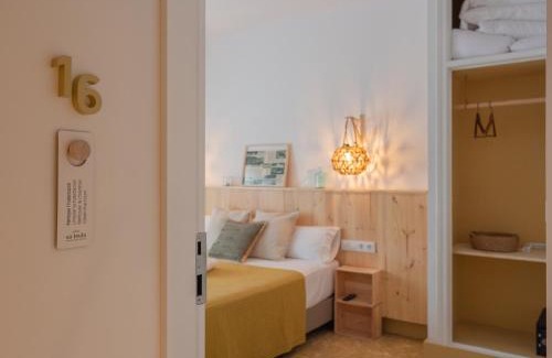 Llafranc Hotel | Unforgettable Stay at Hostal Sa Teula with Ocean Views