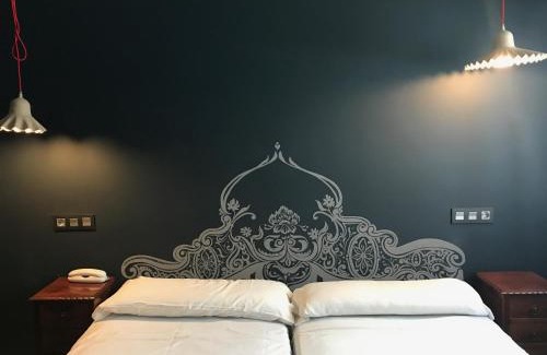 Cuellar House | Pet-Friendly Comfort at Hostal San Francisco - Rated 8.8/10