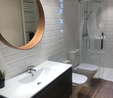 Puigreig House | Premium Comfort at Hostal Sant Marti with Pool Access