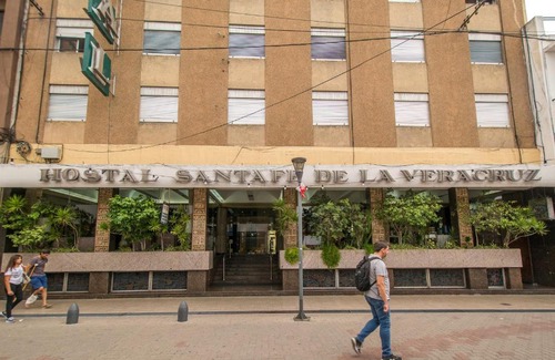 Santa Fe Hotel | Comfortable Retreat at Hostal Santa Fe De La Veracruz