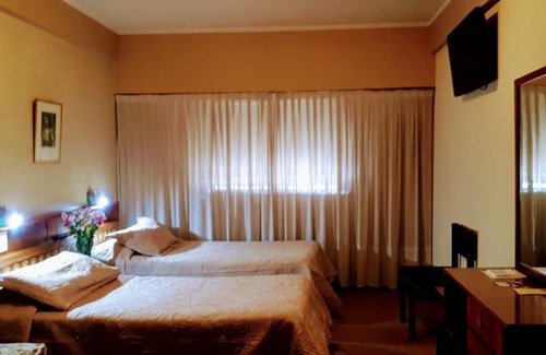 Santa Fe Hotel | Comfortable Retreat at Hostal Santa Fe De La Veracruz