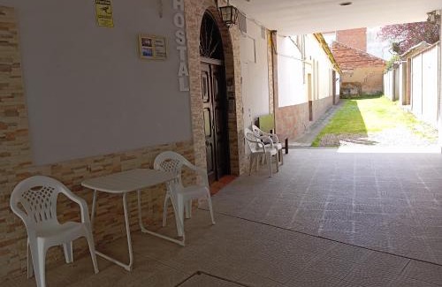 Carrion de los Condes House | Child-Friendly Hostal Santiago with High Guest Ratings