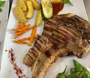 Sesena House | Budget-Friendly Hostal Seseña with Family Amenities