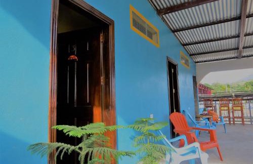 Moyogalpa House | Budget-Friendly Hostal Siero with Pet and Child Amenities