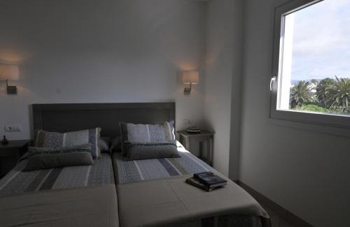 Tarifa House | Oceanfront Hostal Tarifa with Exceptional Guest Reviews