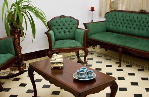 Old Havana House | Discover Ocean View Comfort at Hostal The Best Times