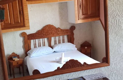 Trinidad House | Relax at Hostal The Terrace with Ocean Views & Spa