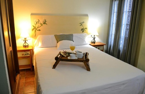 Galaroza House | Discover Hostal Toribio: Family-Friendly & Accessible Stay