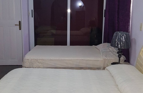Santa Marta House | Budget-Friendly Hostal Torres with Pool and Spa Access