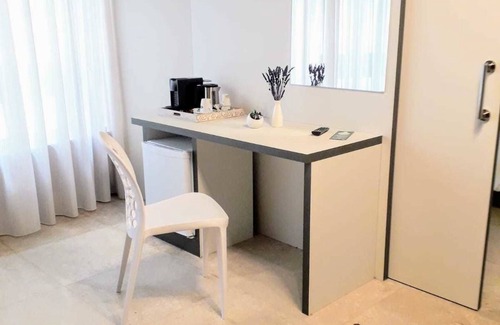 Ortigueira House | Top-Rated Hostal Vendaval: Ideal for Families and Relaxation
