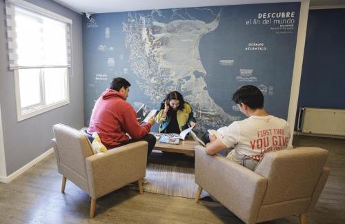 Punta Arenas House | Discover Hostal Ventisqueros: Family-Friendly Retreat