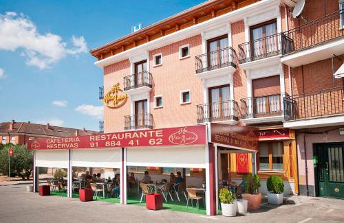 Ajalvir House | Comfortable Stay at Hostal Villa de Ajalvir with Breakfast