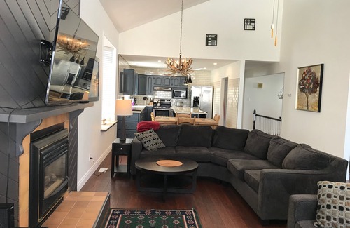 Cumberland Beach House | Discover Hostaville: Scenic Waterfront Retreat in Muskoka