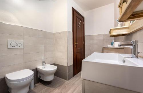 Paravenna Apartment | Hostdomus - Olive & Garden
