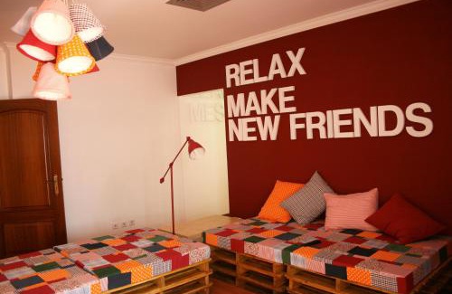 Tomar Hostel | Discover Hostel 2300 Thomar: Guest Rated & Family-Friendly