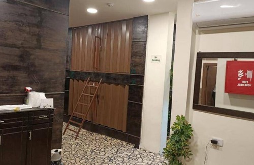 Wadi Musa Hostel | Cozy Hostel for 3 Guests with Spa & Restaurant Access