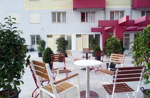 Tirana Hostel | Budget-Friendly Hostel for 40 Guests, Perfect for Families