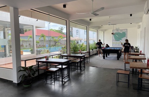 Kampot Hostel | Budget-Friendly Hostel for 8 with Pool & Restaurant