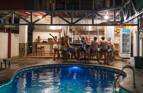 Jaco Hostel | Budget-Friendly Hostel for 8 Guests with Pool Access