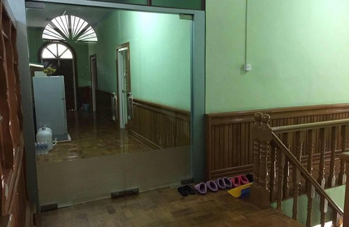 Kalaw Hostel | Cozy Hostel for 8 Guests with Restaurant & Breakfast