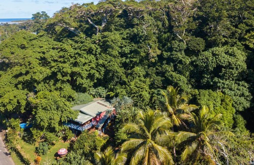 Port Vila Hostel | Family-Friendly Hostel for Up to 8 Guests