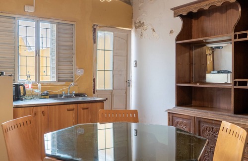 Chilecito Hotel | Budget-Friendly Stay at HOSTEL La Casa de Li En with Spa