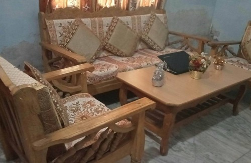 Chandigarh House | Budget-Friendly Hostel Near Chandigarh for Families & Pets