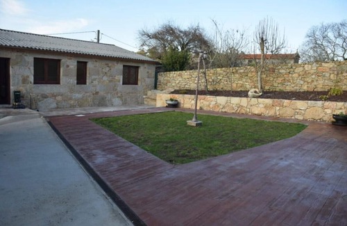 Muxia House | Cozy Hostel on the Camino de Santiago with Kitchen Access