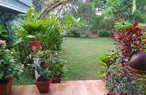 Thiruvananthapuram Hostel | Vibrant Party House Guest Rooms with Cozy Fireplace