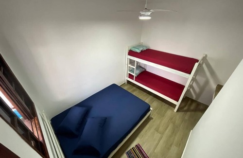 Vilamar Hotel | Budget-Friendly Hostel VilaMar: Family Welcoming Stay