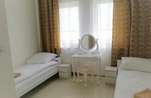Wolka Kosowska Hostel | Pet-Friendly Hostel Wólka Kosowska with Private Bathrooms