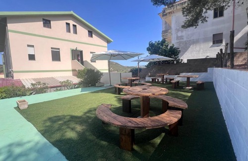 Gonnesa Bed & Breakfast | Hostel with sea view rooms and private bathroom