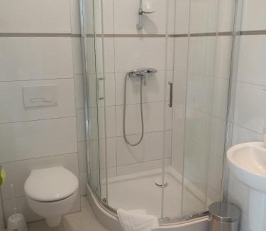 Letnica Hostel | Guest Rated 9.3: Family-Friendly Hostel Załogowa Awaits