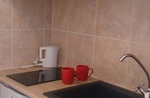 Barbotan-les-Thermes Hotel | Inviting Hostellerie de la Roseraie with Pool & Restaurant